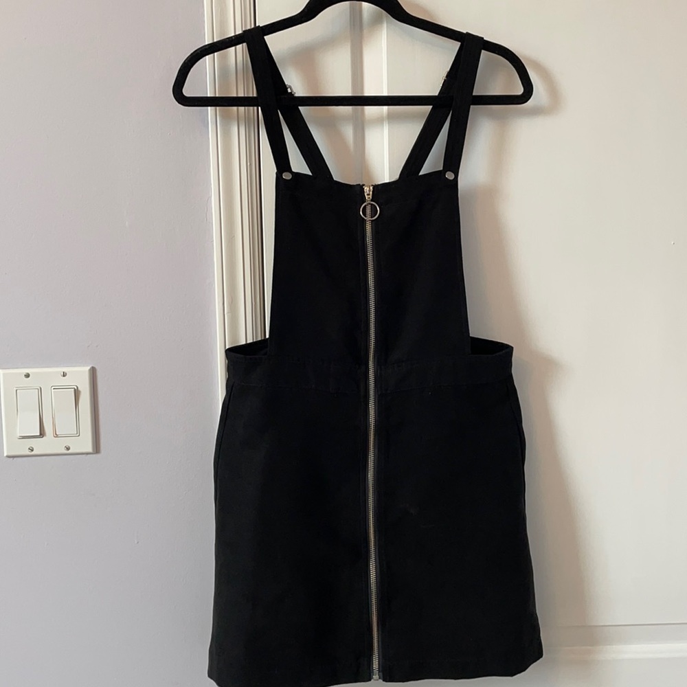 H&M Dress size 8, maybe better for 6/4